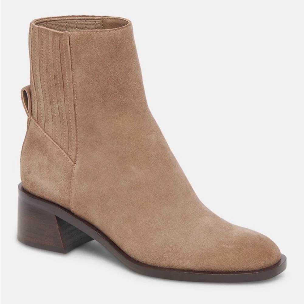 Dolce Vita Linny H2O Boots NWOT